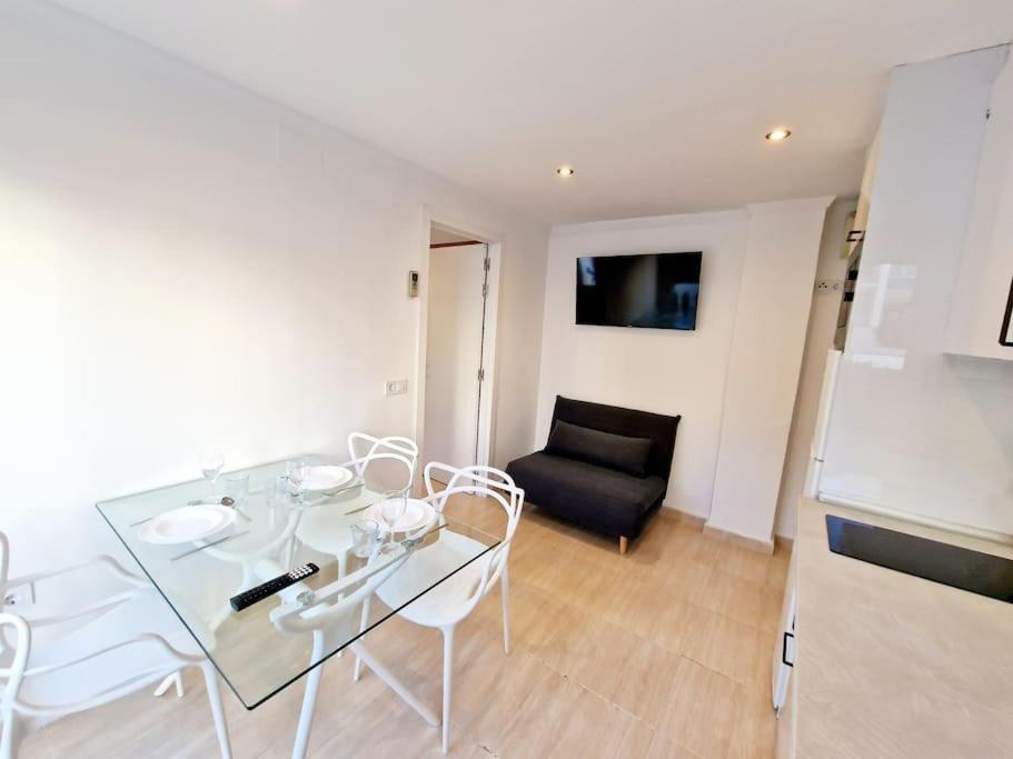 Stella Maris Village-1Bed Фуeнхирола Екстериор снимка